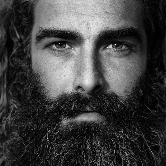Barbaric wilde baard temmen straightener